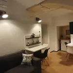 Station Between Dragon And Triple Bridges Apartma Ljubljana