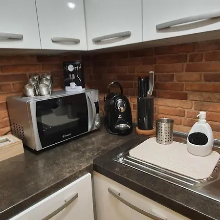 Station Between Dragon And Triple Bridges * 류블랴나