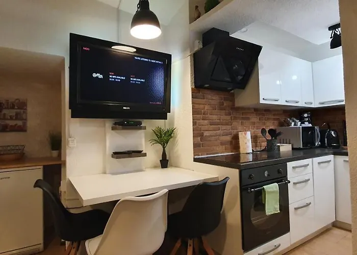 Station Between Dragon And Triple Bridges * リュブリャナ