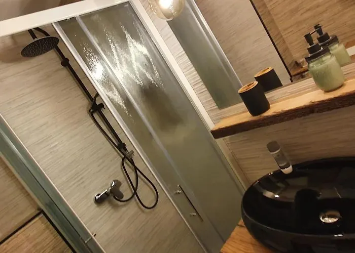 Station Between Dragon And Triple Bridges アパート リュブリャナ